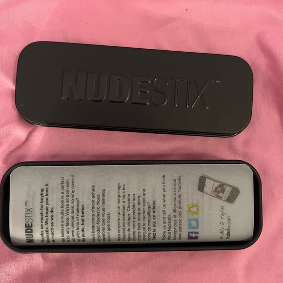 NUDESTIX Purity Intense Matte Lip + Cheek Pencil - Picture 5 of 5